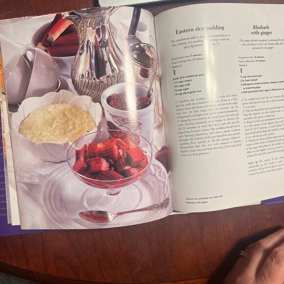 Le Cordon Blue Home Collection Brunch Cookbook with Color Photos Tasty Elegant - Picture 10 of 12